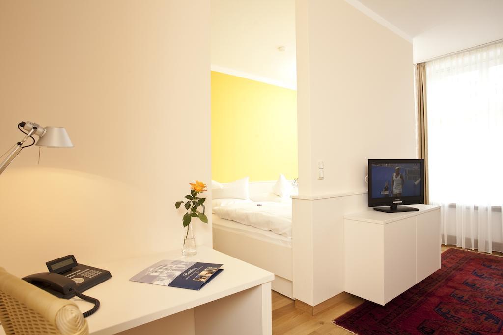 Ringhotel Residenz Wittmund Esterno foto